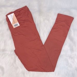 Honey and Lace Laguna Leggings size large color salmon pink